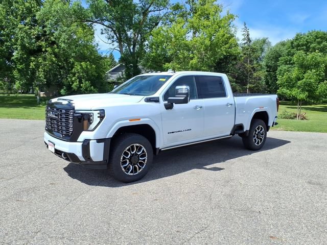 New 2026 GMC Sierra 3500 Denali Ultimate w/ LPO, Black Badging Package AWD/4WD image 8