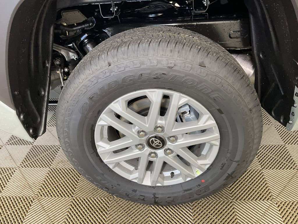 New 2026 Toyota Tundra SR5 image 5