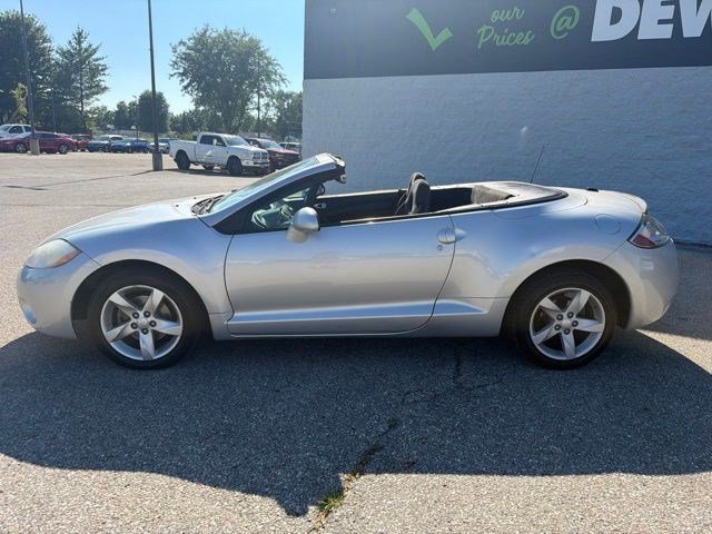 Used 2008 Mitsubishi Eclipse GS FWD image 2