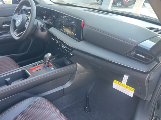 New 2026 Nissan Kicks SR image 21