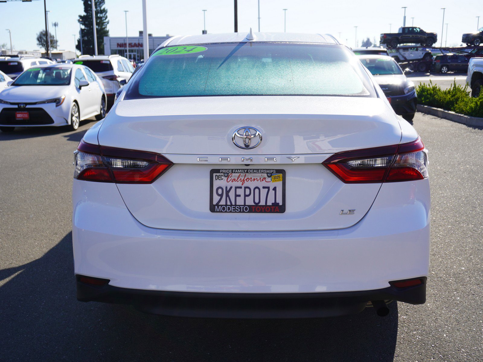 Used 2024 Toyota Camry LE image 9