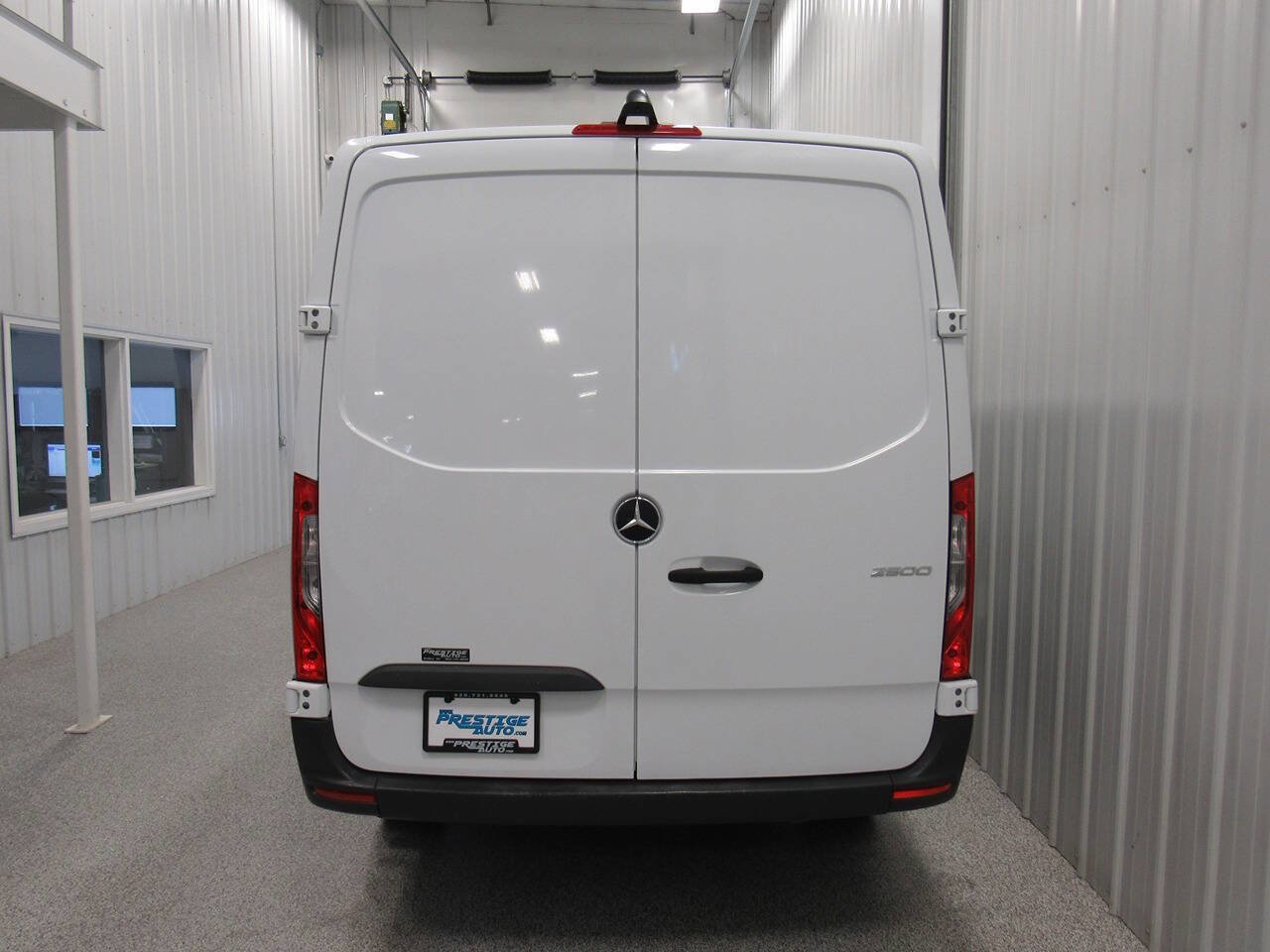 Used 2020 Mercedes-Benz Sprinter 2500 image 13