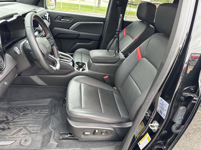 Used 2023 Chevrolet Colorado Z71 w/ Z71 Convenience Package 2 AWD/4WD image 13