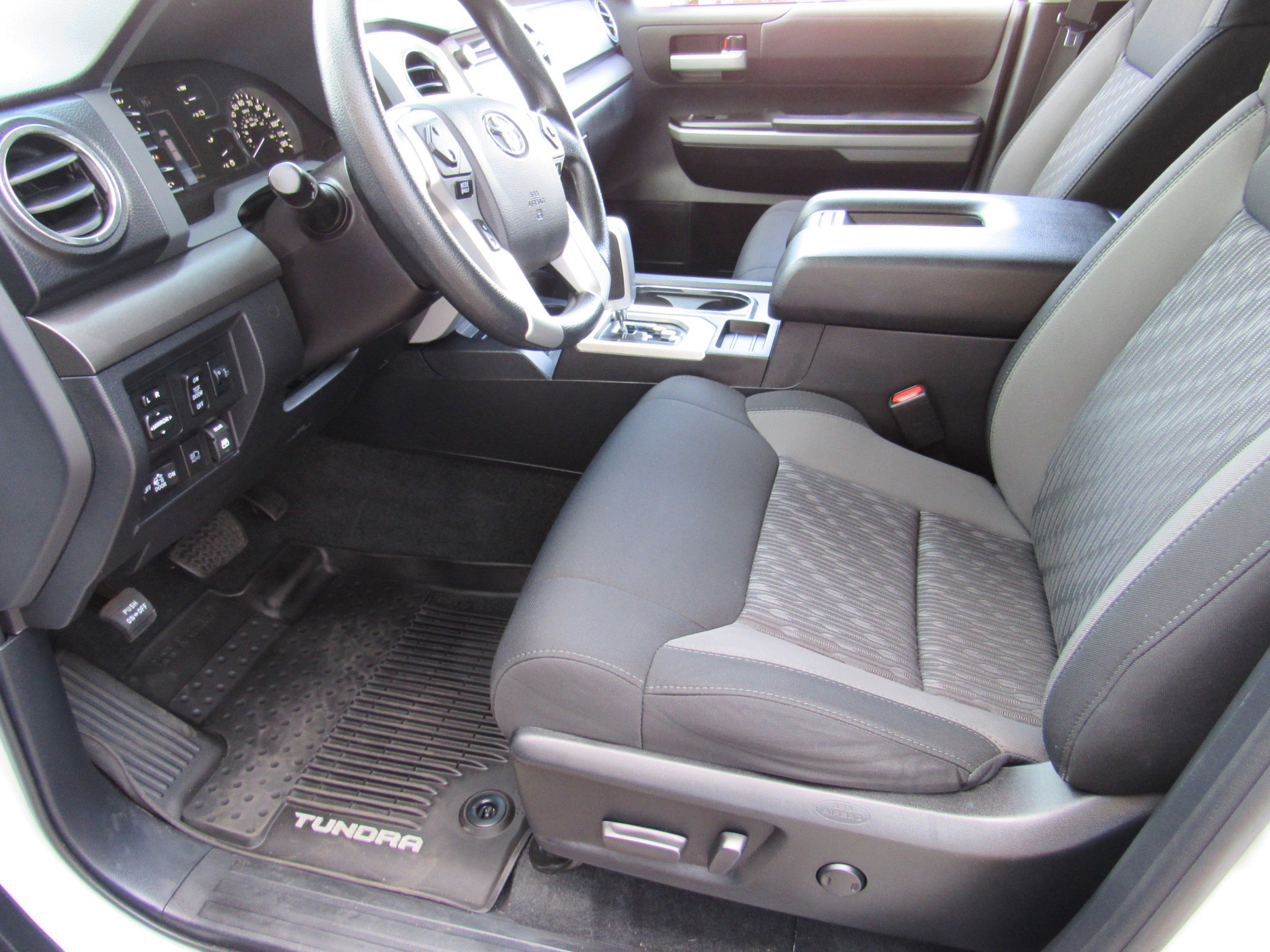 Used 2019 Toyota Tundra SR5 w/ TRD Off Road Package image 14