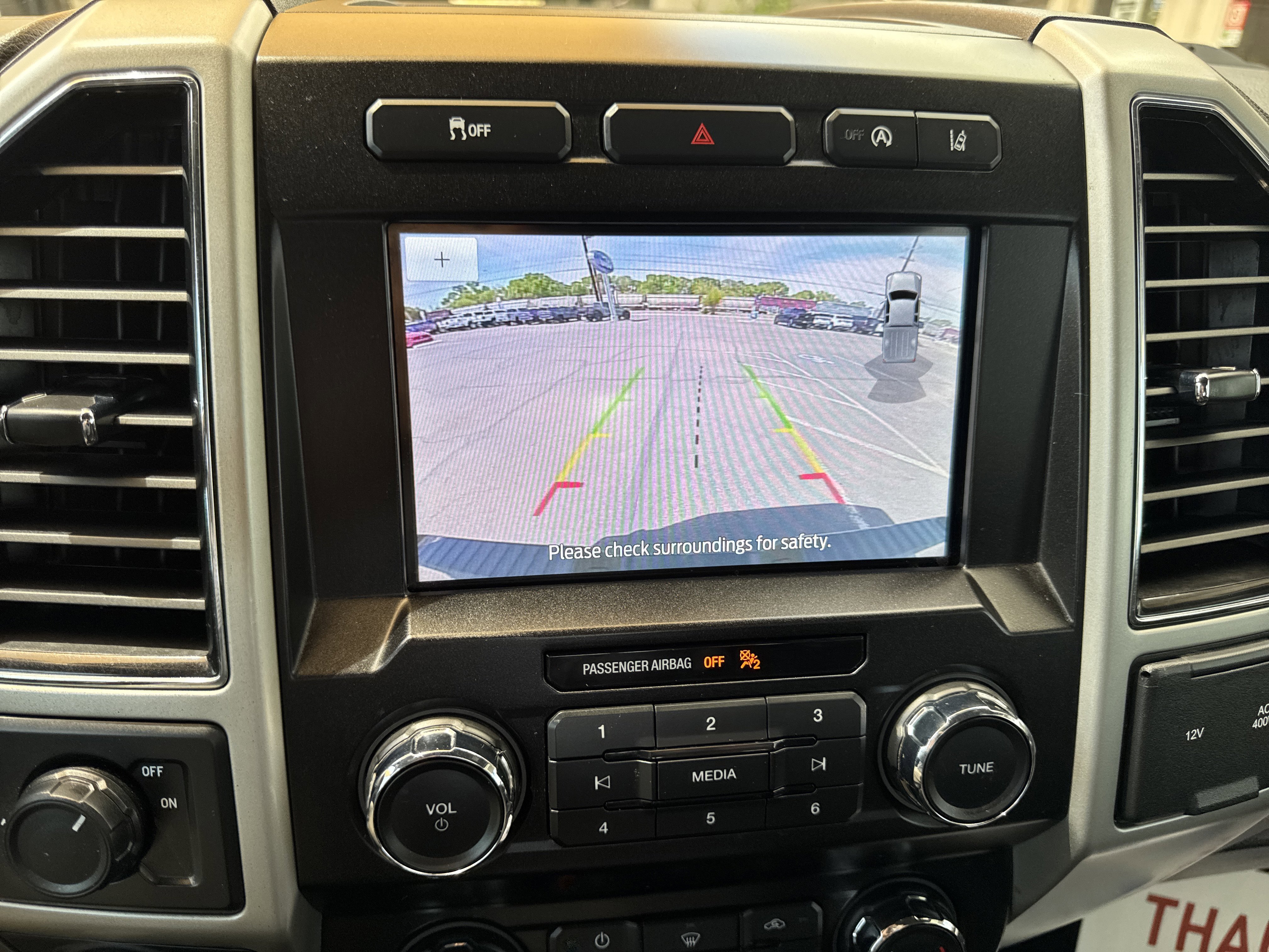 Used 2020 Ford F150 Lariat image 22