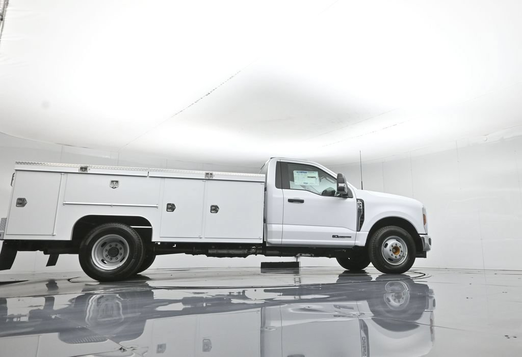 New 2026 Ford F350 XL w/ XL Chrome Package RWD image 55