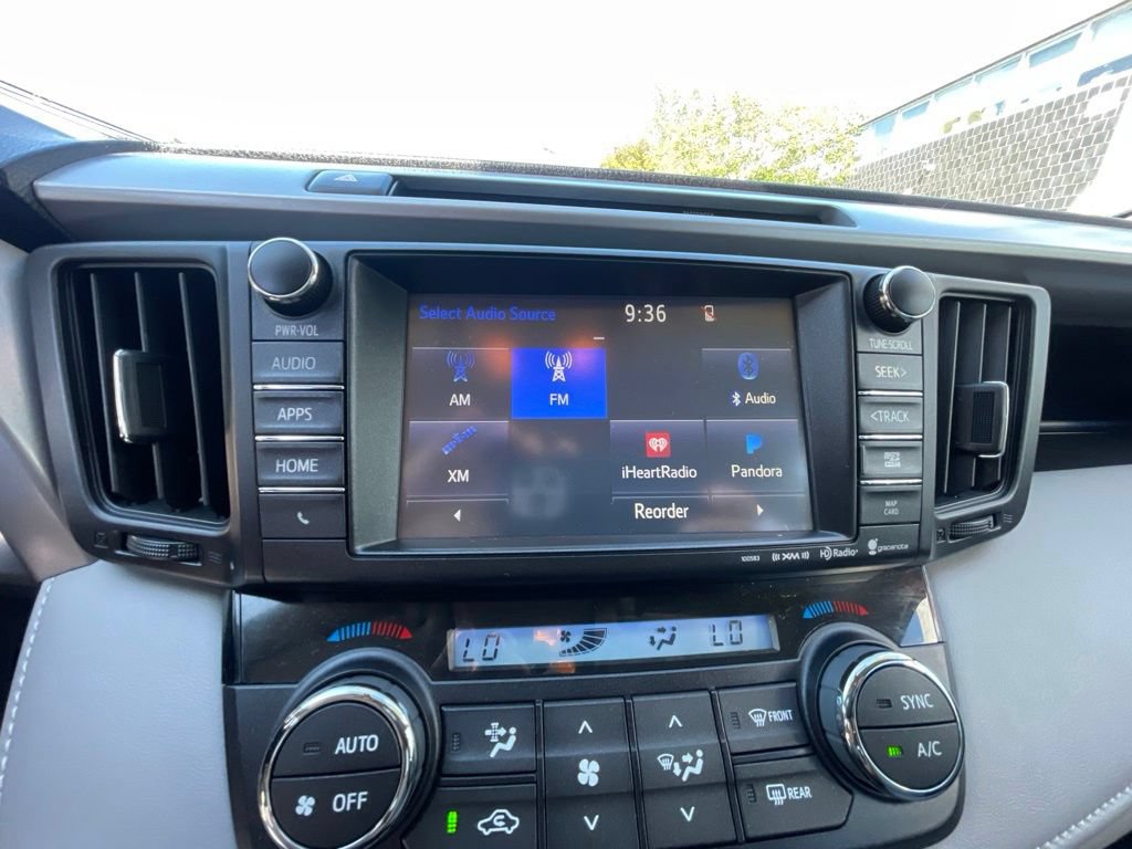 Used 2016 Toyota RAV4 XLE AWD/4WD image 14