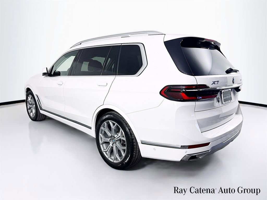 Used 2026 BMW X7 xDrive40i image 5