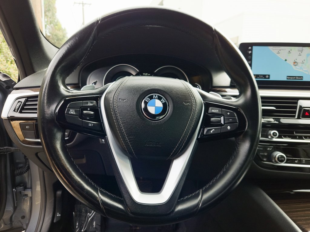 Used 2018 BMW 530e image 14
