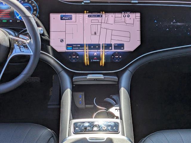New 2026 Mercedes-Benz EQS 400 4MATIC SUV image 11