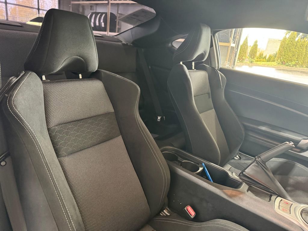 Used 2019 Toyota 86 RWD image 25