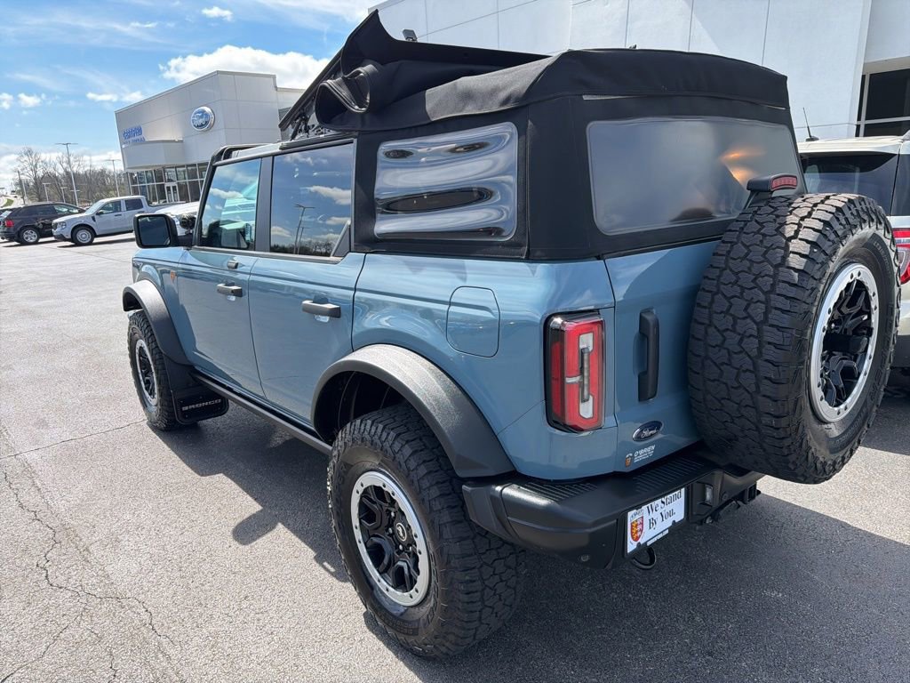 Used 2021 Ford Bronco Badlands AWD/4WD image 3