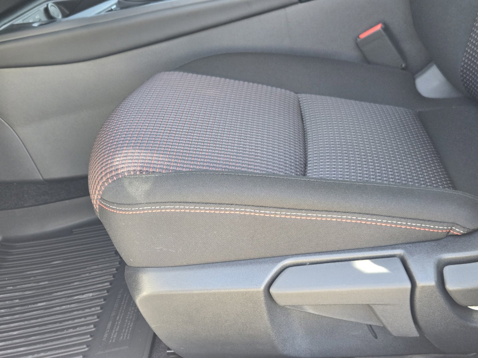 New 2026 Nissan Sentra SR w/ SR All Weather Package FWD image 20
