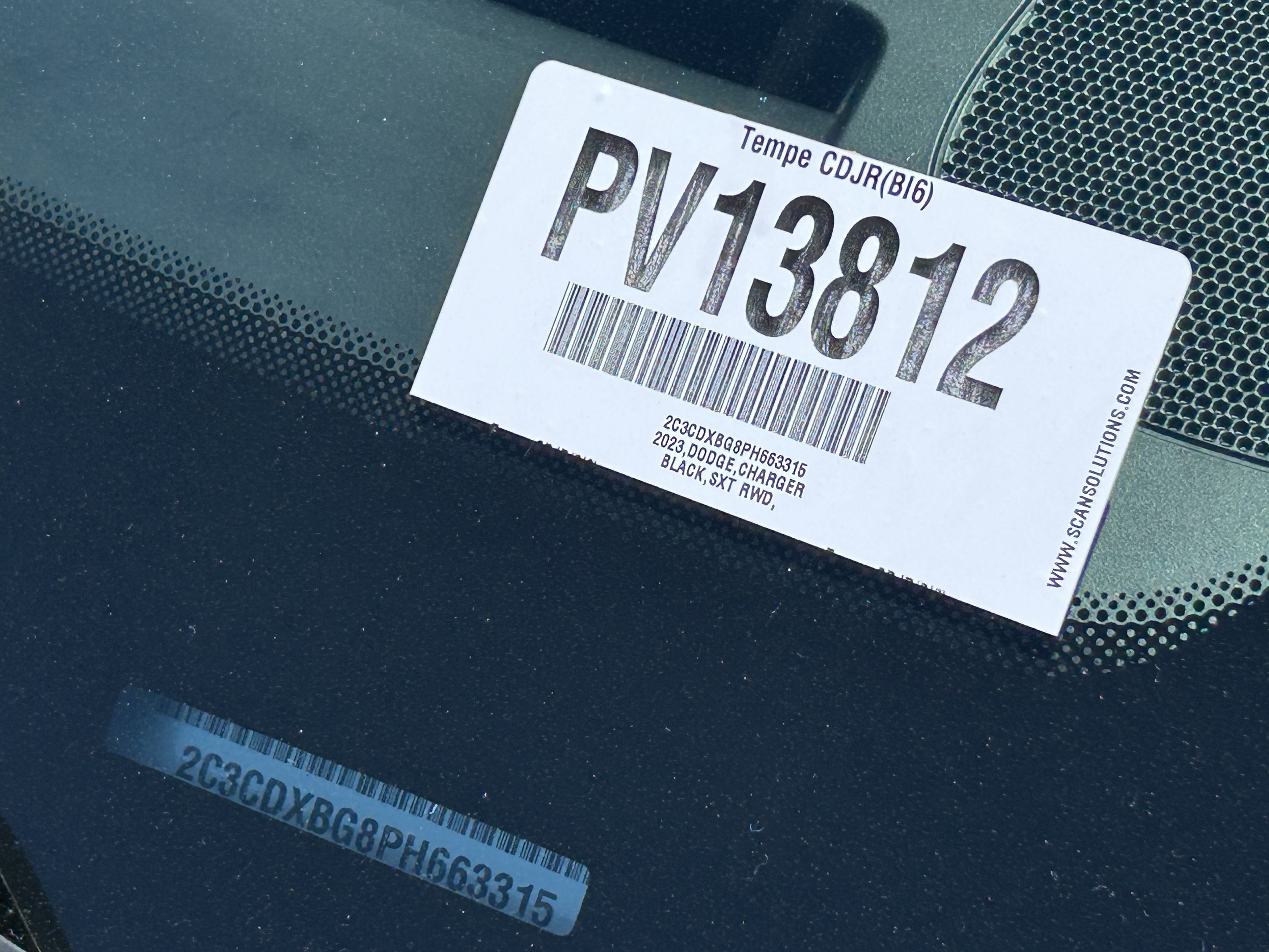 Used 2023 Dodge Charger SXT image 31