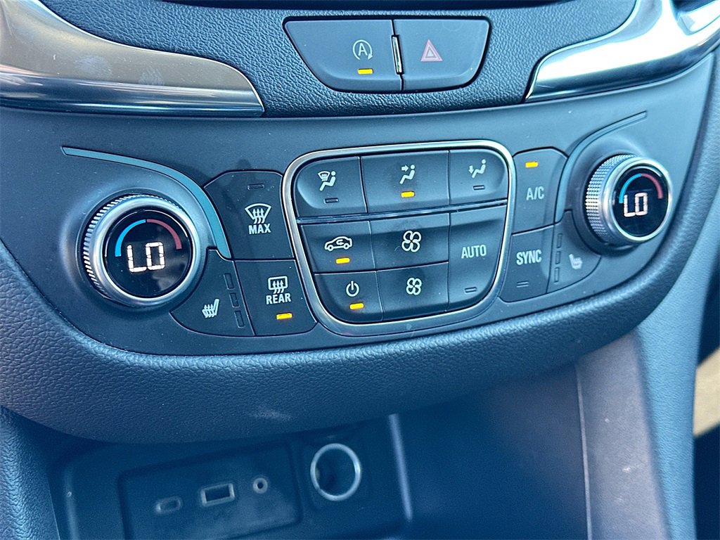 Used 2024 Chevrolet Equinox LT image 15