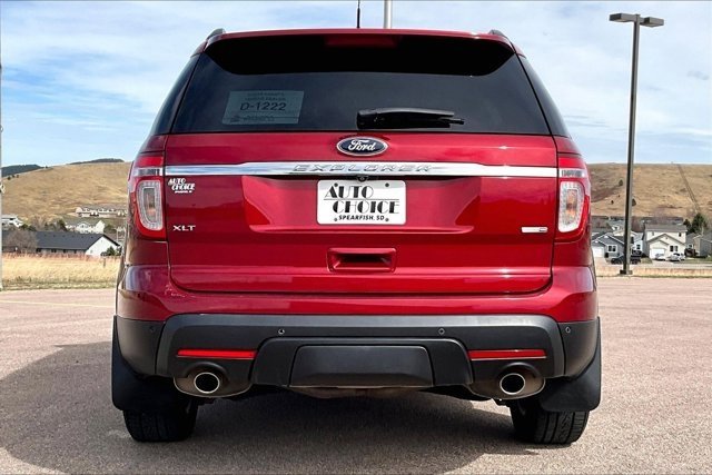 Used 2014 Ford Explorer XLT w/ Equipment Group 202A image 6