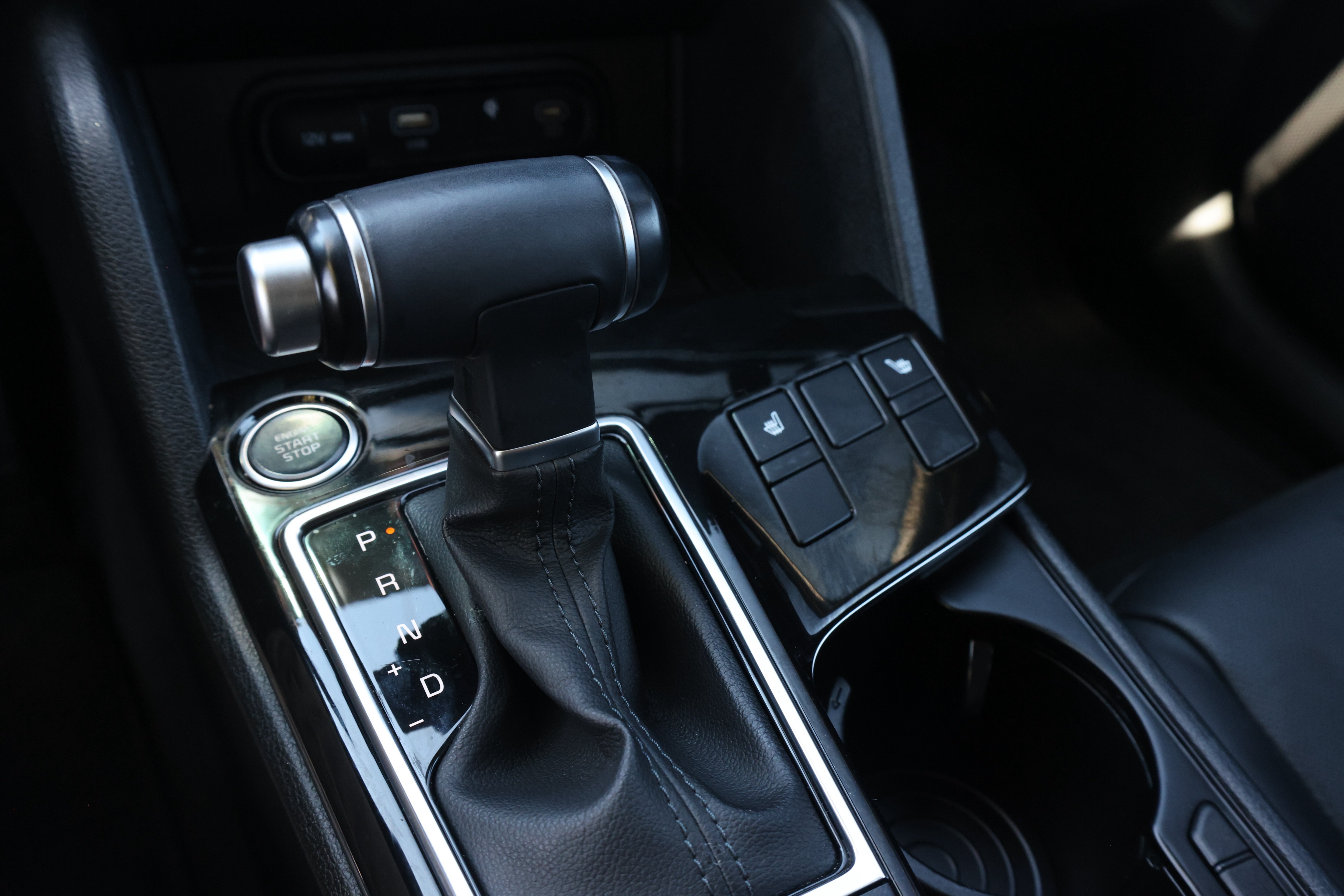 Used 2023 Kia Sportage SX FWD image 9