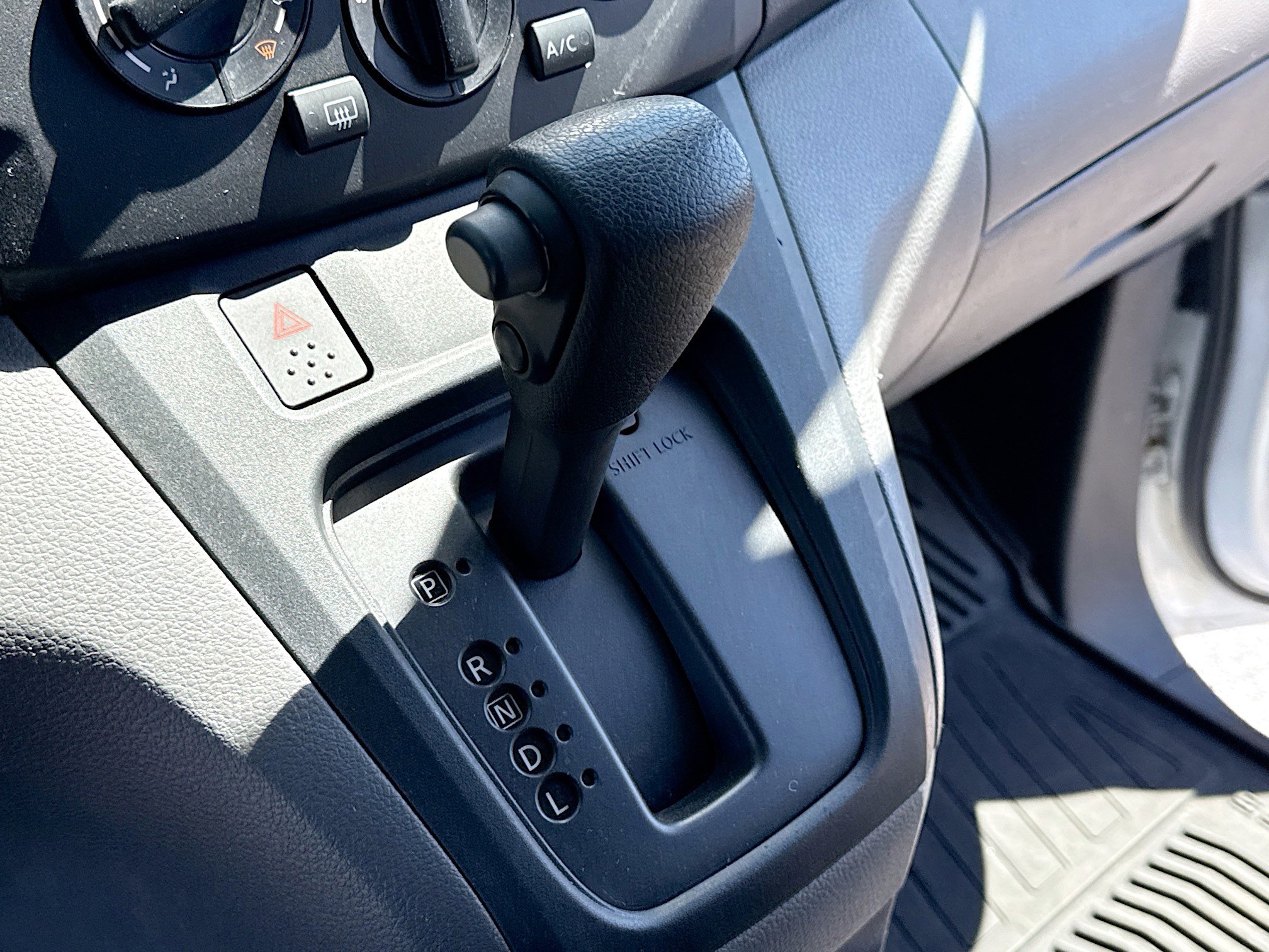 Used 2015 Chevrolet City Express LT w/ Appearance Package FWD image 9