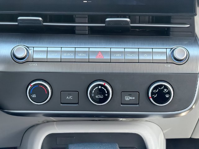 Used 2024 Hyundai Kona SE FWD image 18