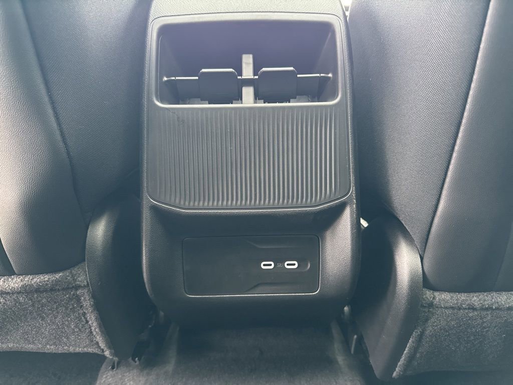 New 2026 Jeep Cherokee Overland image 23