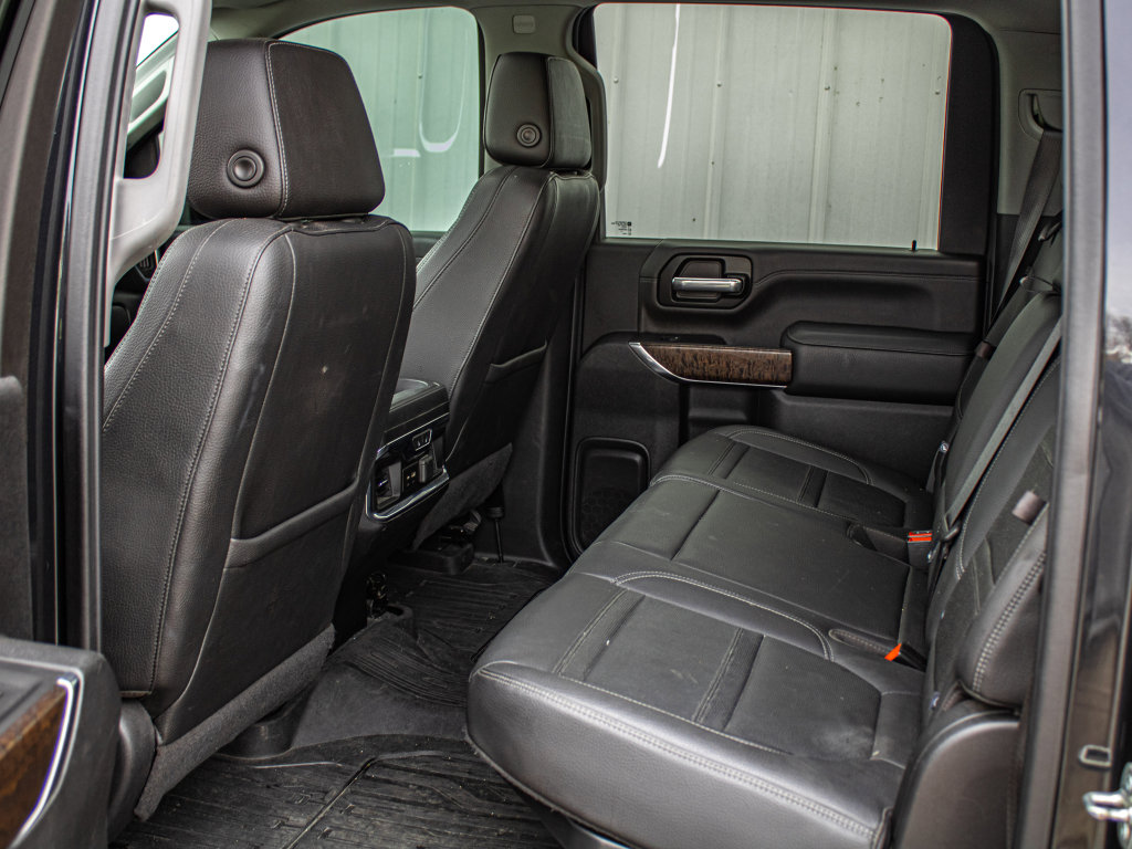 Used 2020 GMC Sierra 2500 Denali w/ Denali Ultimate Package image 25