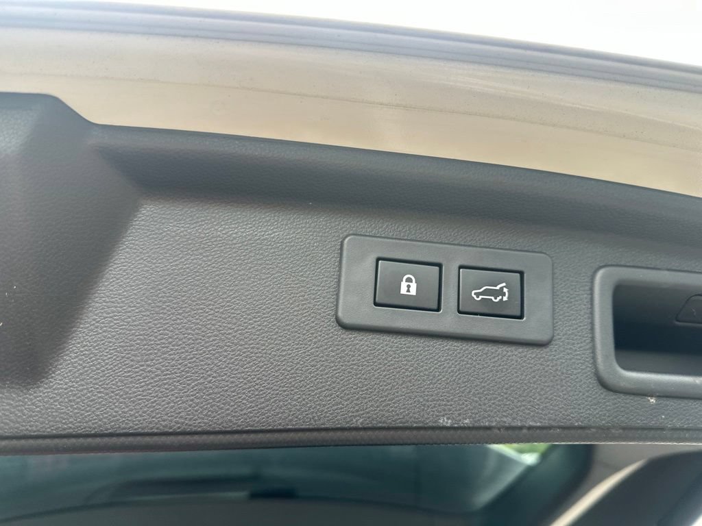 Used 2021 Subaru Forester Limited w/ Popular Package #3 AWD/4WD image 13