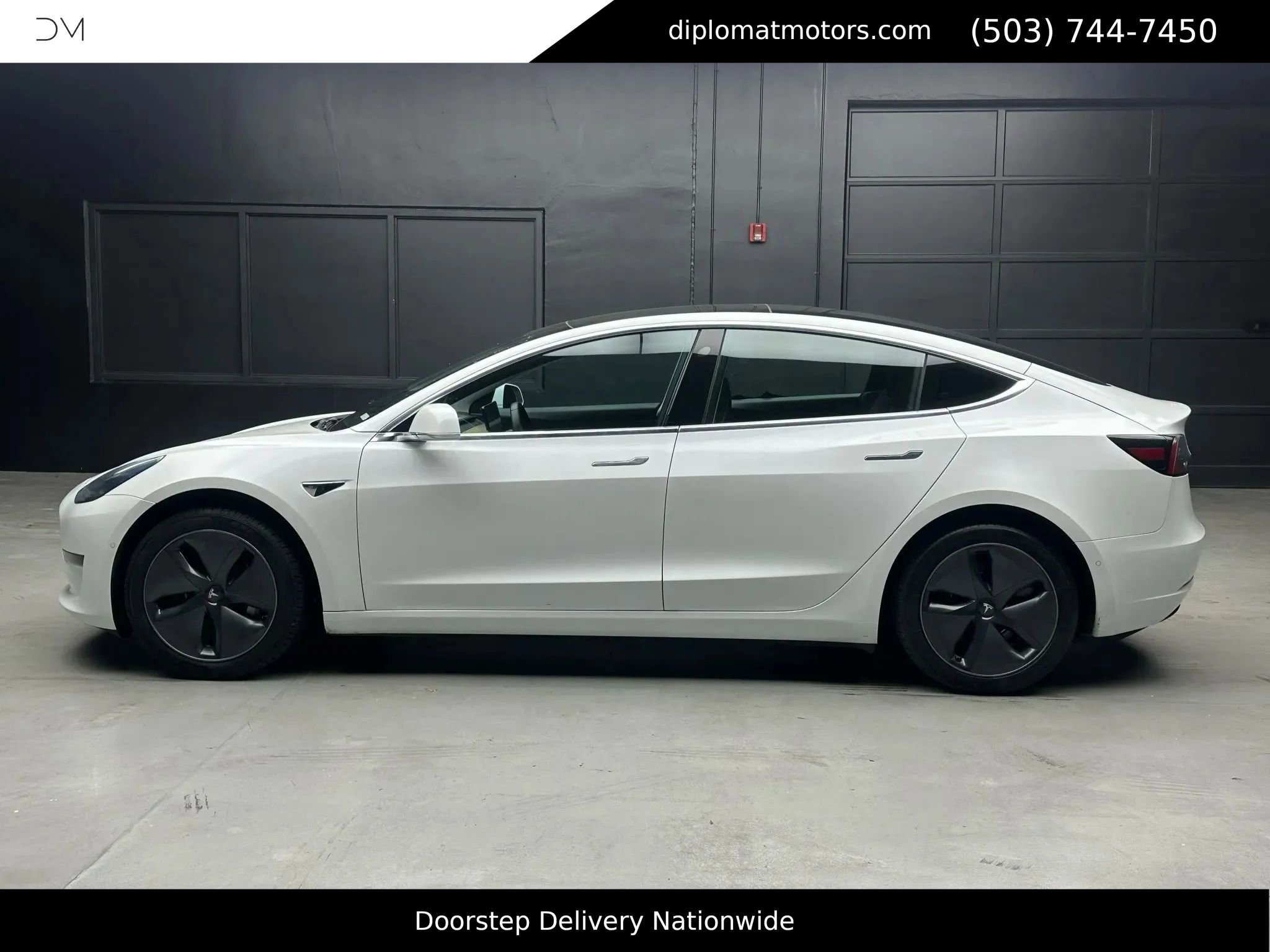 Used 2020 Tesla Model 3 Standard Range image 4
