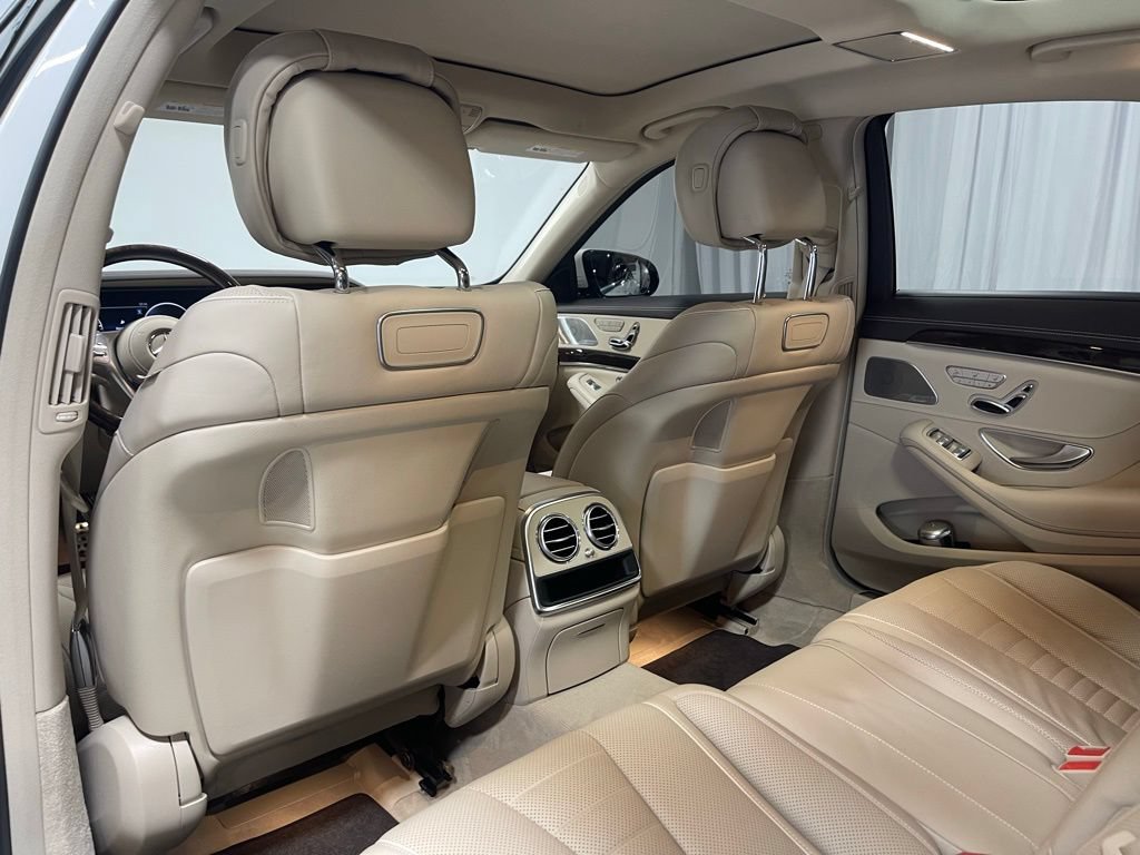 Certified 2019 Mercedes-Benz S 560 4MATIC Sedan image 26
