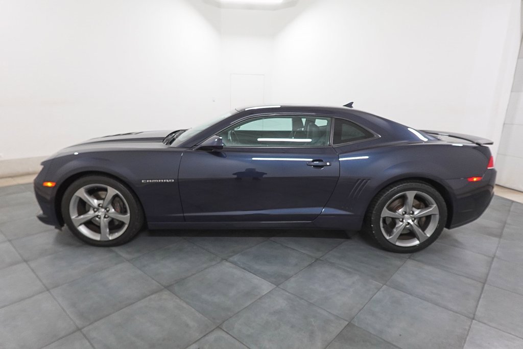 Used 2014 Chevrolet Camaro SS w/ RS Package image 2