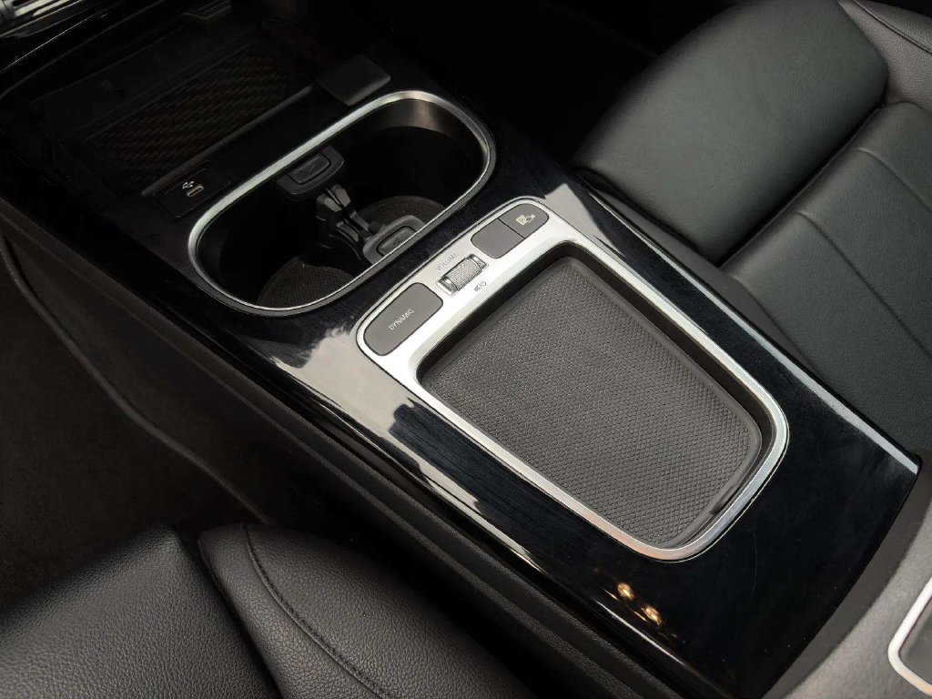 Used 2025 Mercedes-Benz CLA 250 image 20
