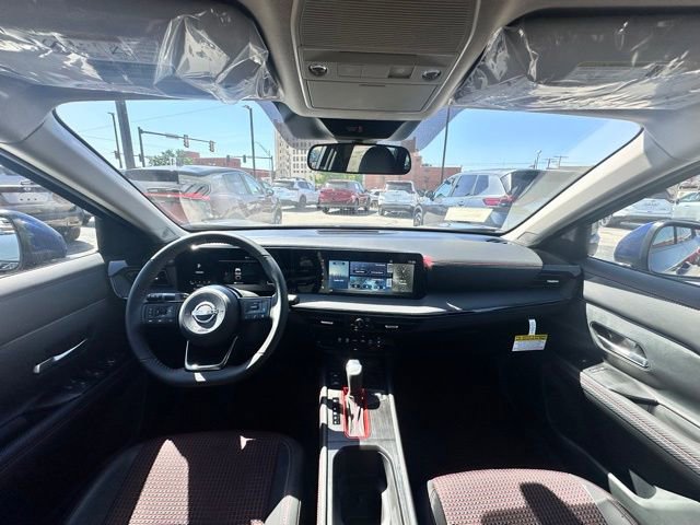 New 2025 Nissan Kicks SR image 29