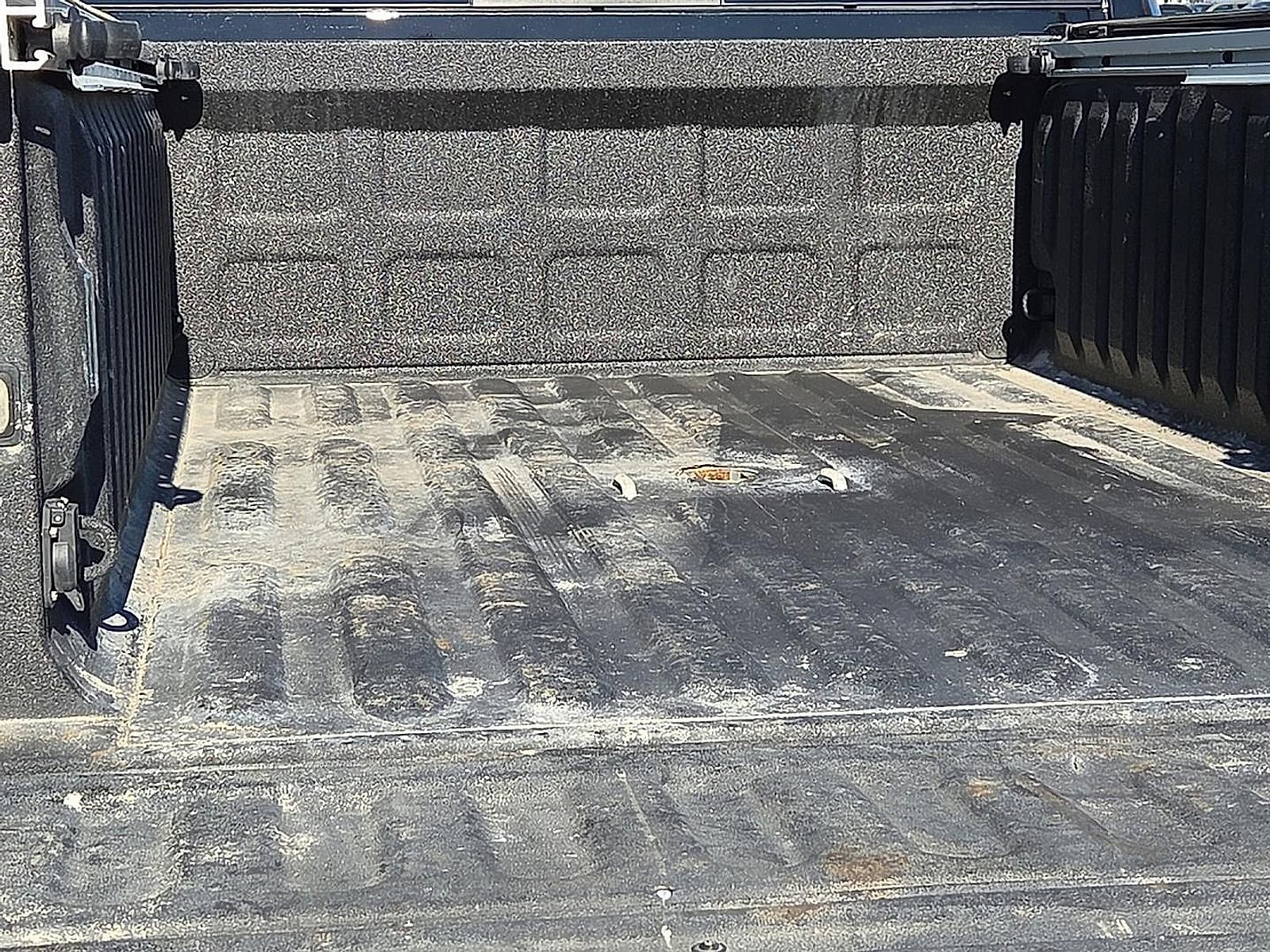 Used 2024 RAM 2500 Limited image 8