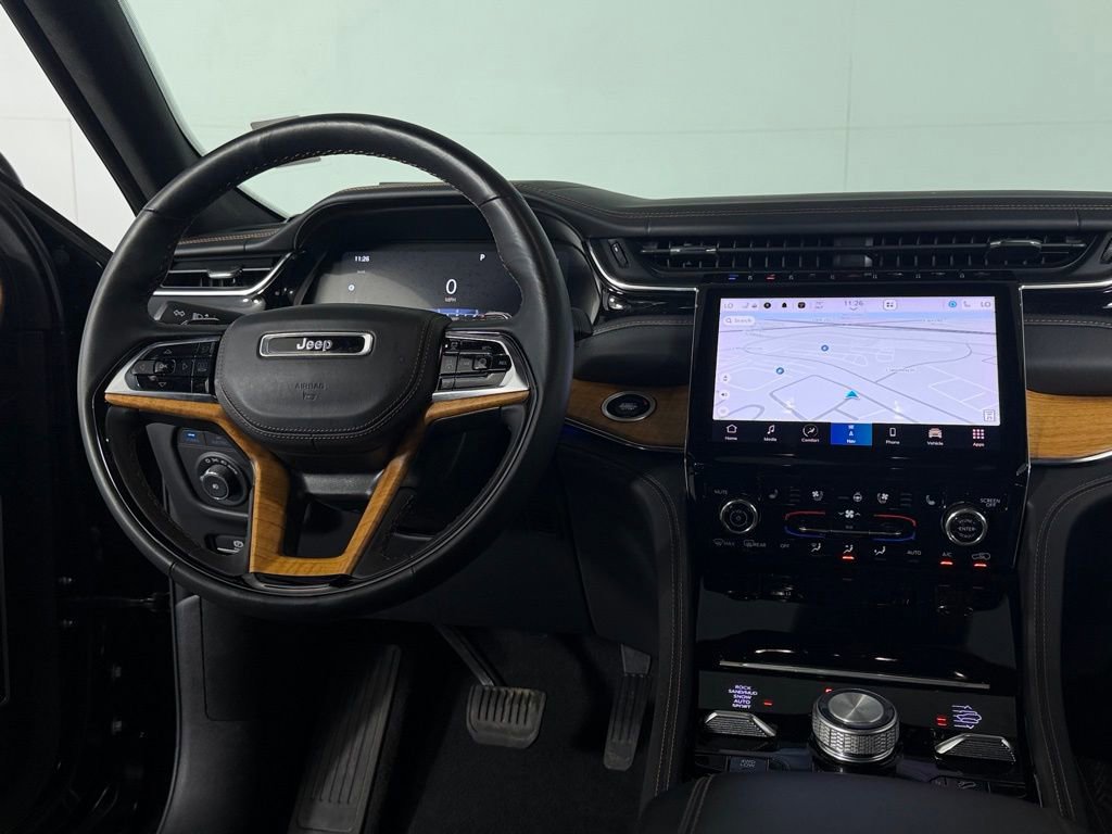 Used 2023 Jeep Grand Cherokee Summit image 17
