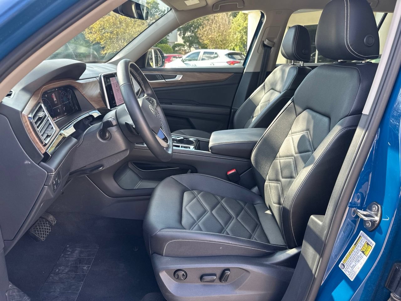Used 2026 Volkswagen Atlas SE FWD image 10
