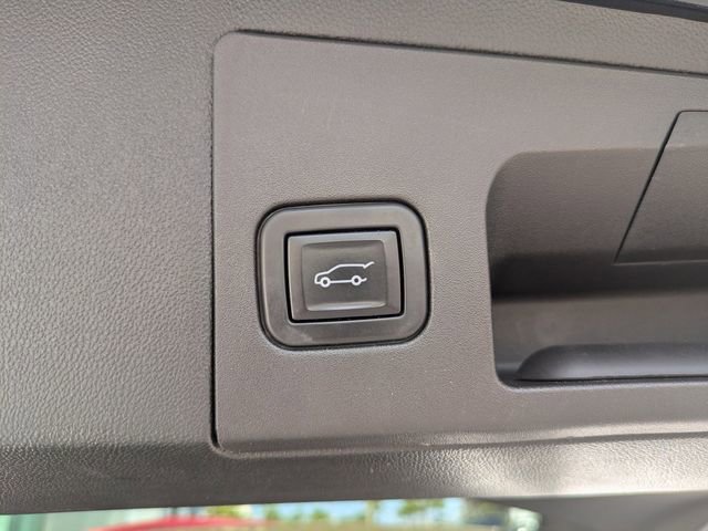 Certified 2023 Cadillac XT5 Sportv w/ Technology Package AWD/4WD image 17