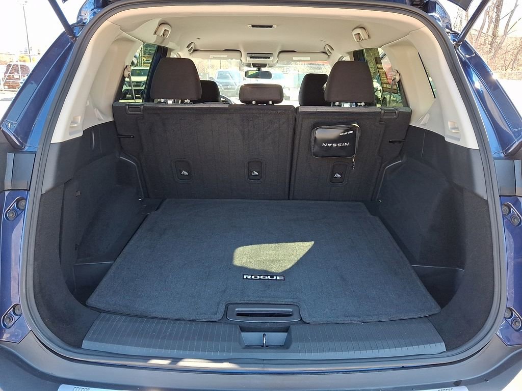 Certified 2023 Nissan Rogue SV image 29