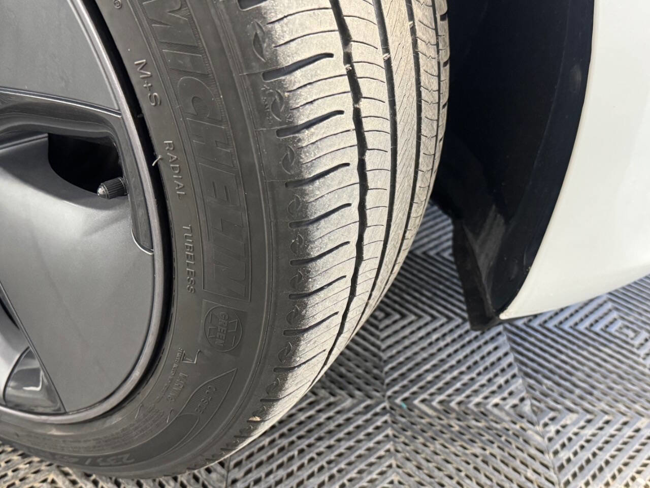 Used 2020 Tesla Model 3 Long Range image 46