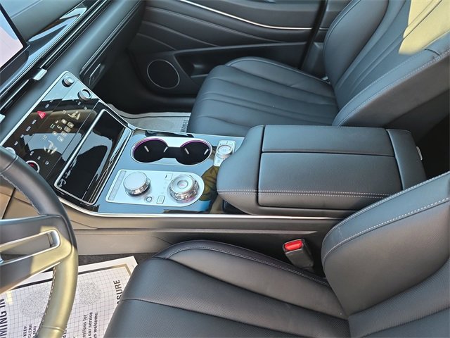 Used 2025 Genesis GV80 2.5T Standard image 21