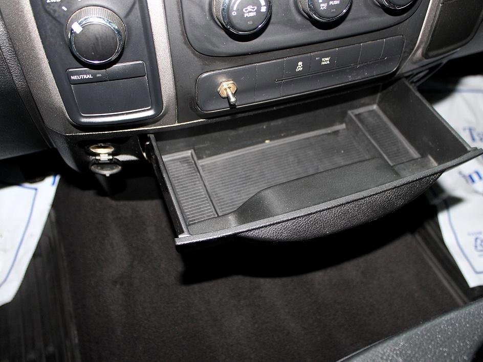 Used 2014 RAM 1500 Express w/ Black Ram 1500 Express Group image 25