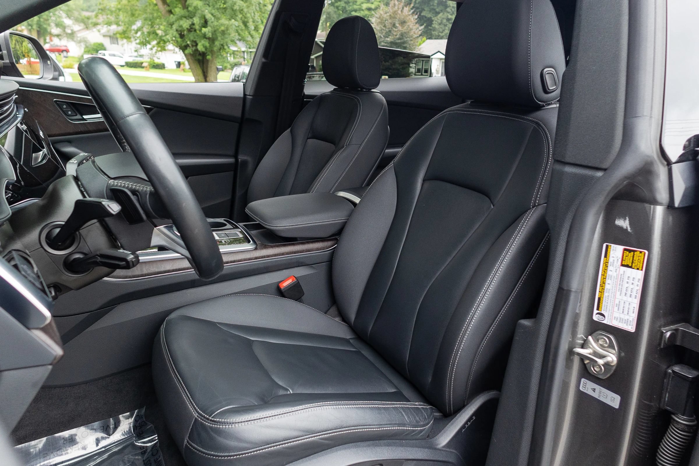 Used 2020 Audi Q8 Premium w/ Black Optic Package AWD/4WD image 14