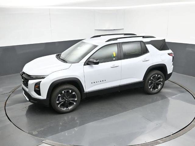 New 2026 Chevrolet Equinox RS w/ Convenience Package III image 18