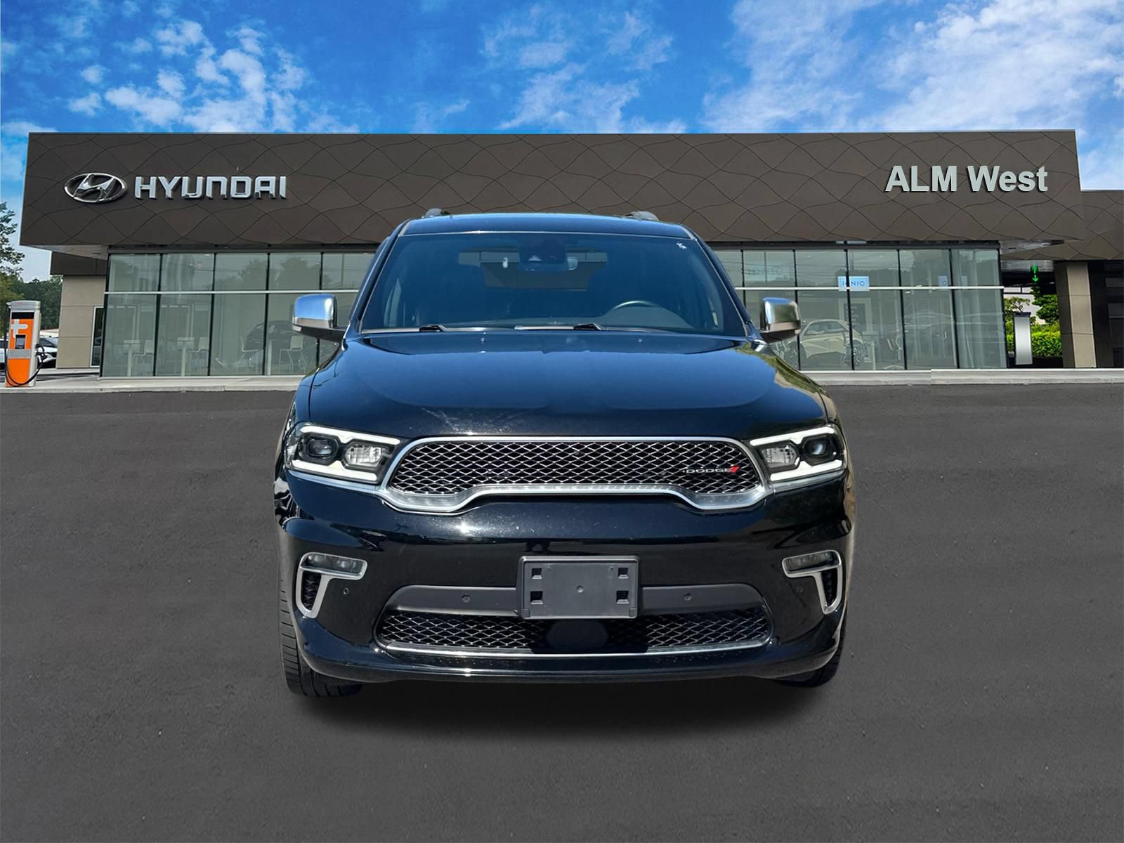 Used 2022 Dodge Durango Citadel w/ Trailer Tow Group IV AWD/4WD image 2
