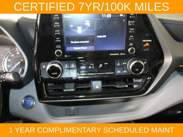 Used 2022 Toyota Highlander XLE AWD/4WD image 24
