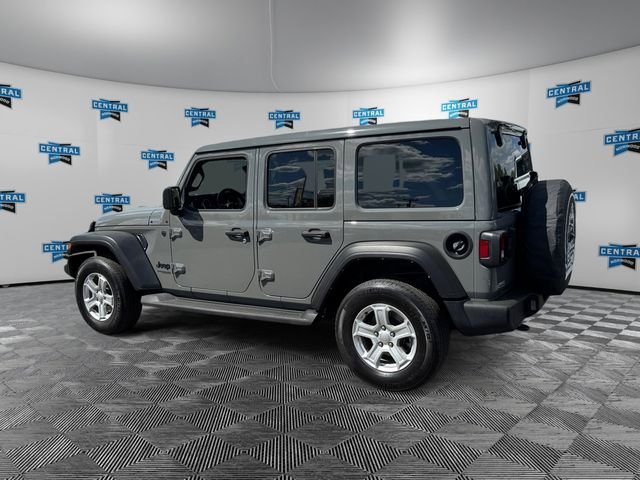 Certified 2022 Jeep Wrangler Unlimited Sport w/ Sun And Sound Package AWD/4WD image 4