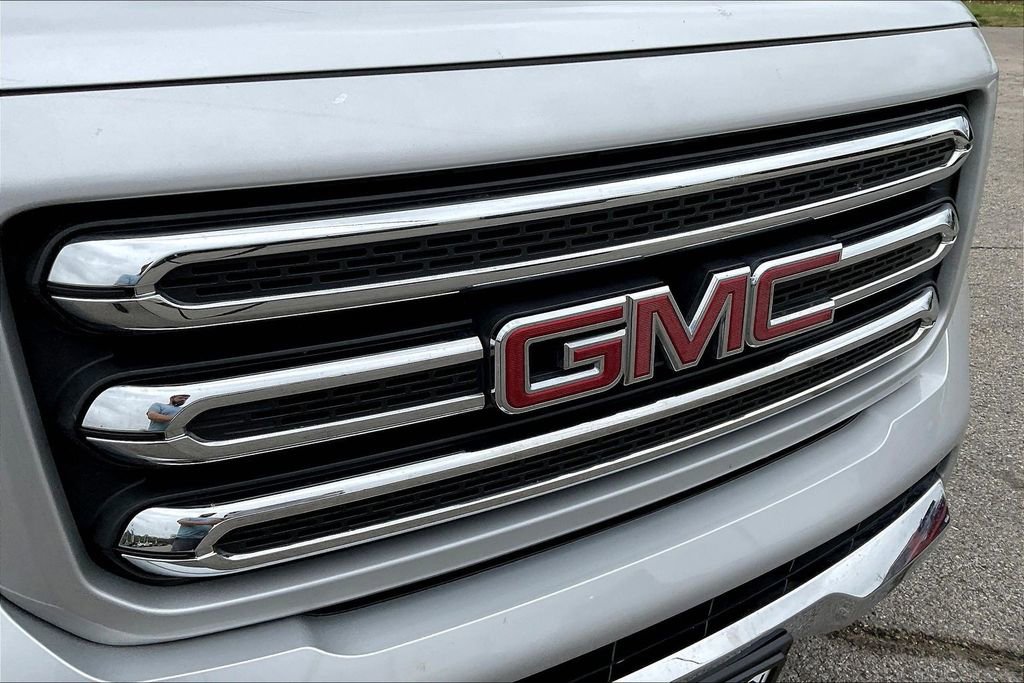 Used 2017 GMC Canyon SLE w/ All Terrain Package image 31