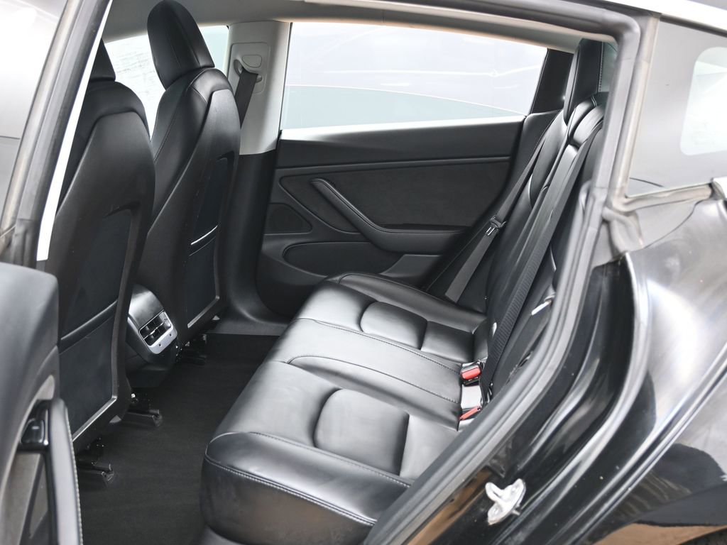 Used 2018 Tesla Model 3 Long Range image 35