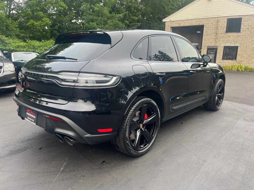 Used 2024 Porsche Macan GTS image 8
