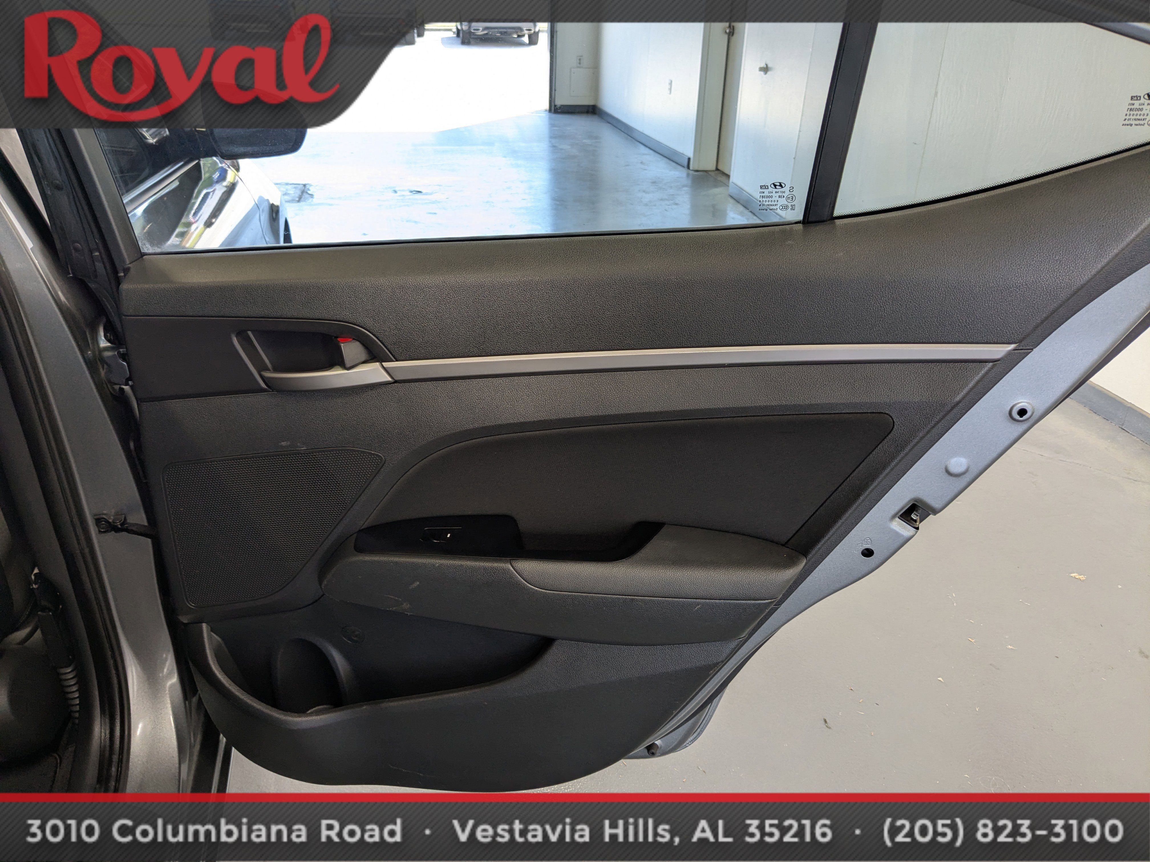Used 2018 Hyundai Elantra Value Edition FWD image 9