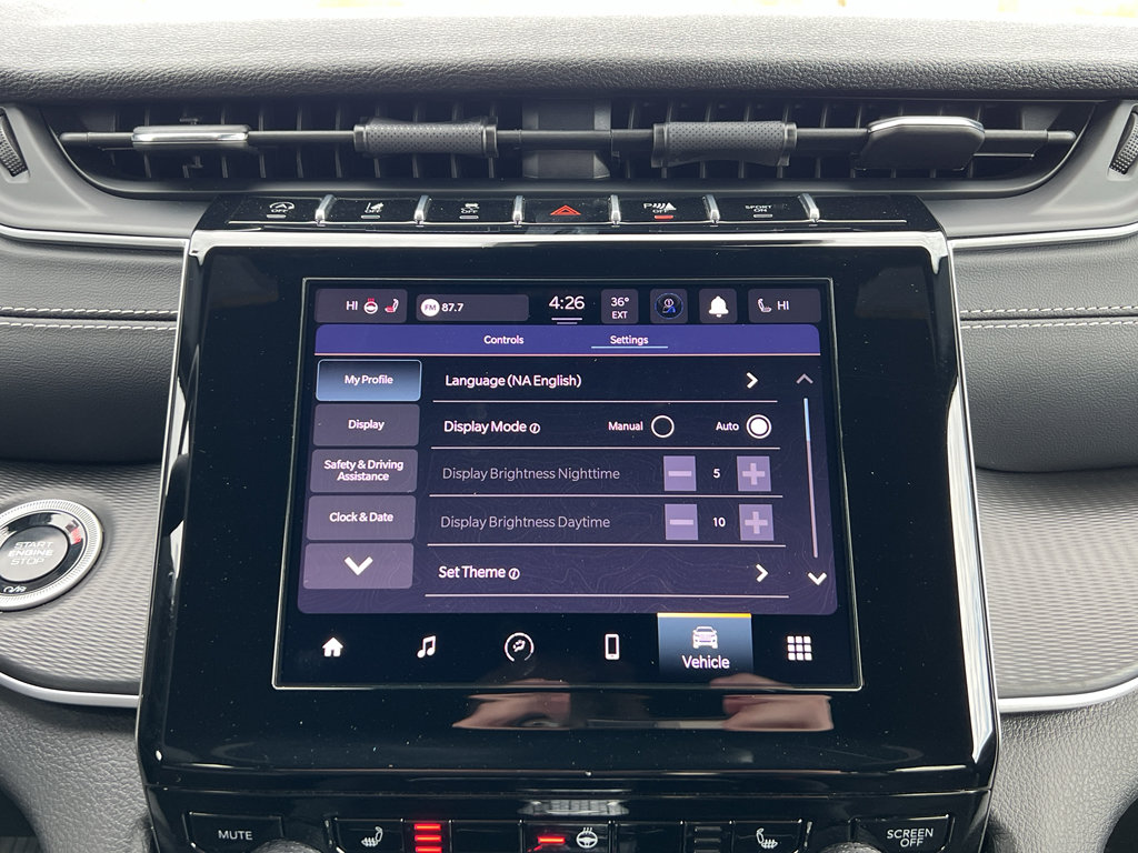 Used 2024 Jeep Grand Cherokee Altitude image 25