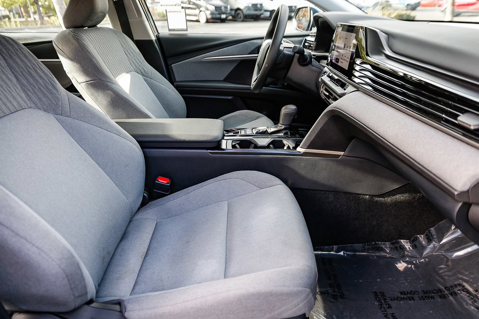 Used 2025 Toyota Camry LE image 16